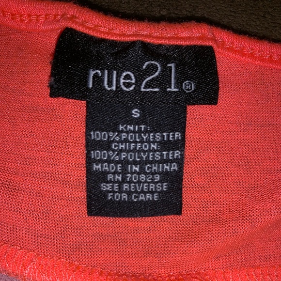 rue 21 high-low tank top - Picture 3 of 3